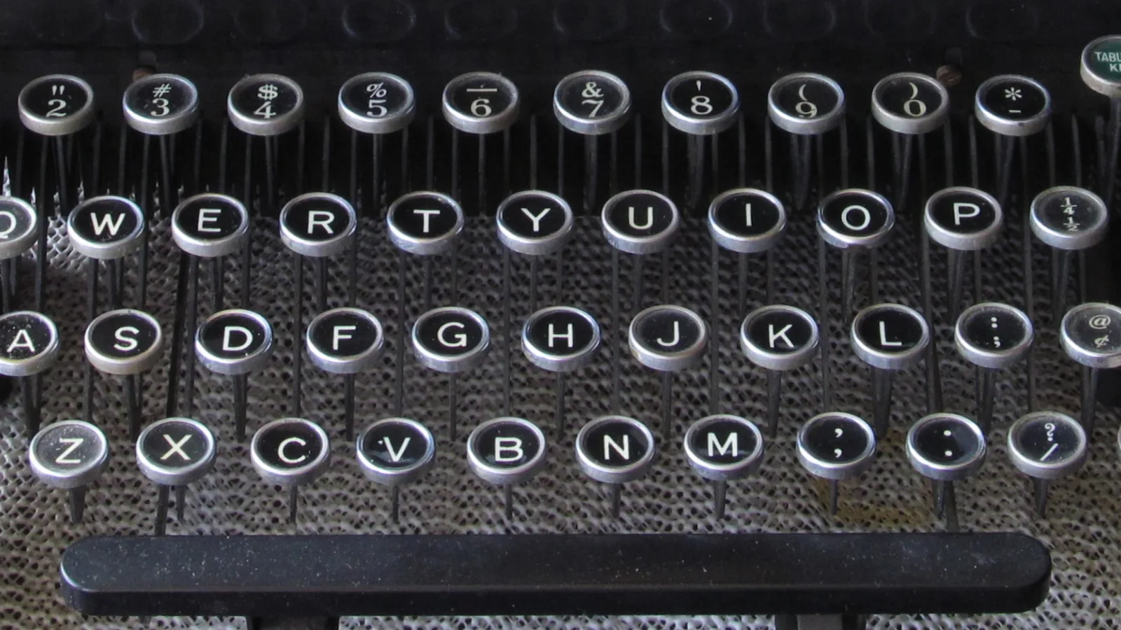 The keyboard of a 1940s typewriter, seen from above