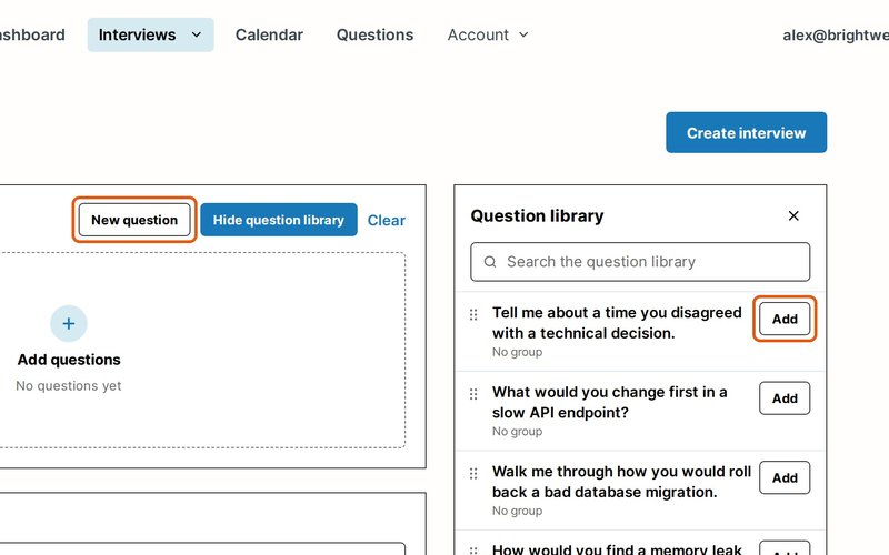 Klicken Sie auf Add neben jeder gewünschten Frage in der Question library.